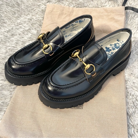 SOLD‼️ Gucci loafers - Picture 1 of 9